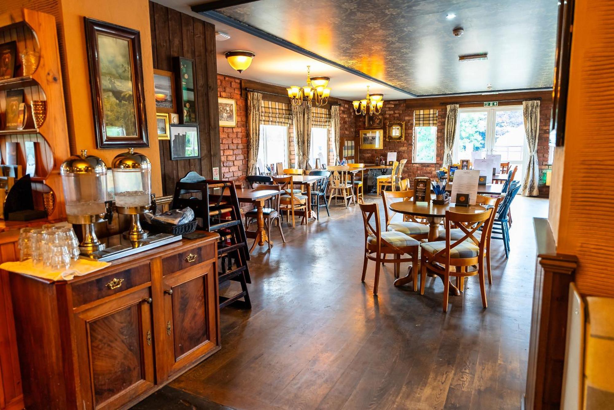 The Lindisfarne Inn - The Inn Collection Group Beal Екстериор снимка